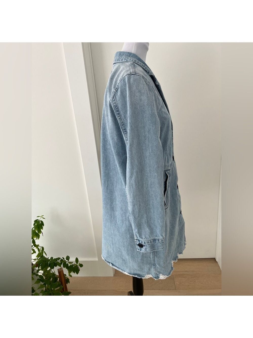 LEVI'S Josette Duster Long Coat Button Front Distressed Raw Hem Western Casual - Picture 5 of 17